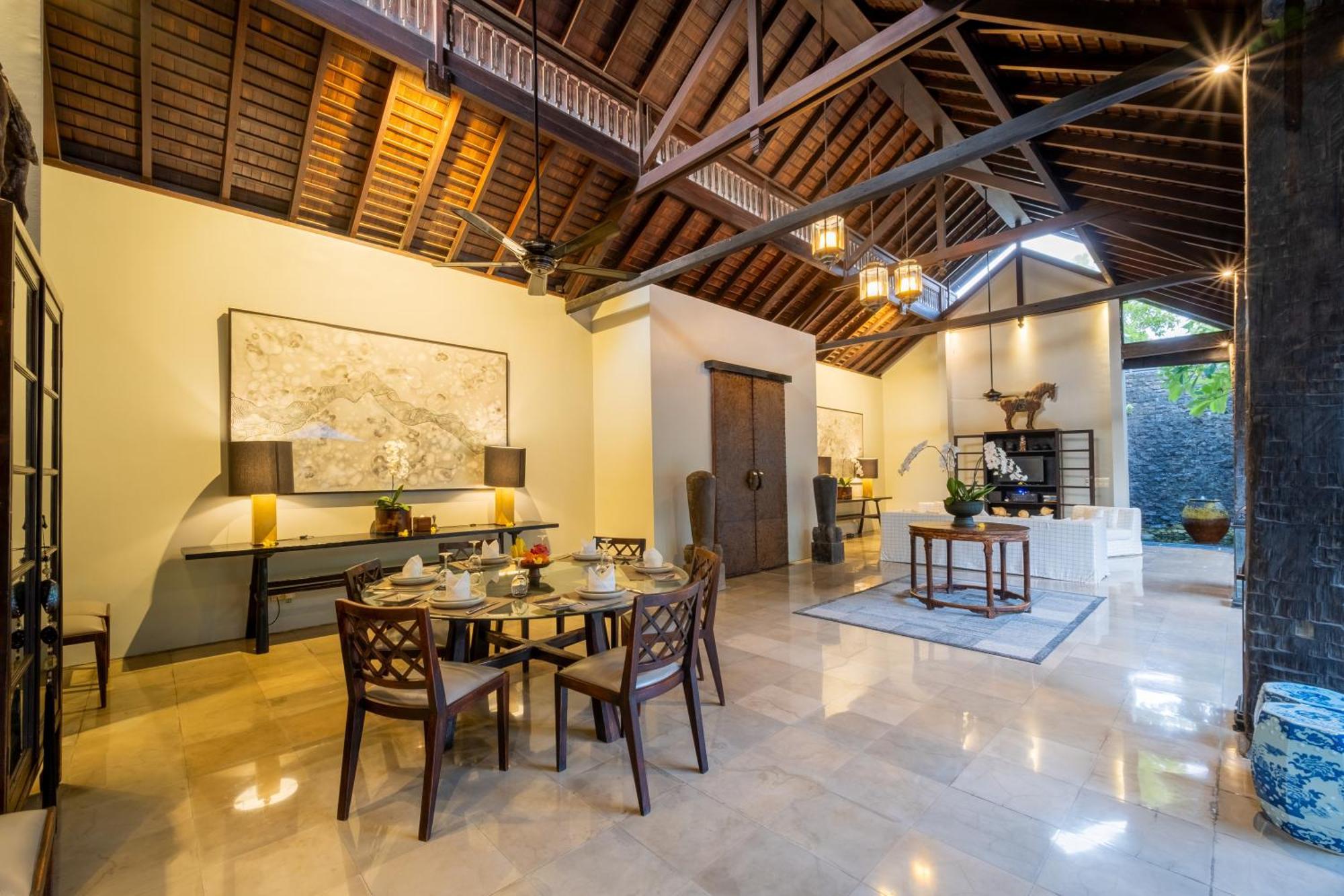 Villa De Suma - Fully Staffed Luxury Villa, Walk To The Beach! Seminyak  Ngoại thất bức ảnh