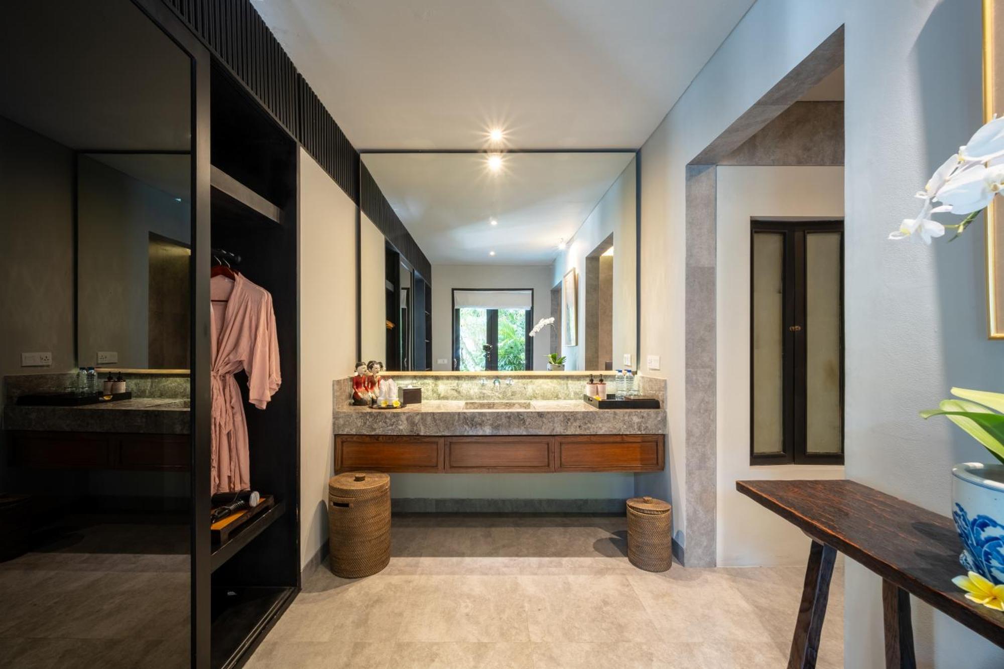 Villa De Suma - Fully Staffed Luxury Villa, Walk To The Beach! Seminyak  Ngoại thất bức ảnh