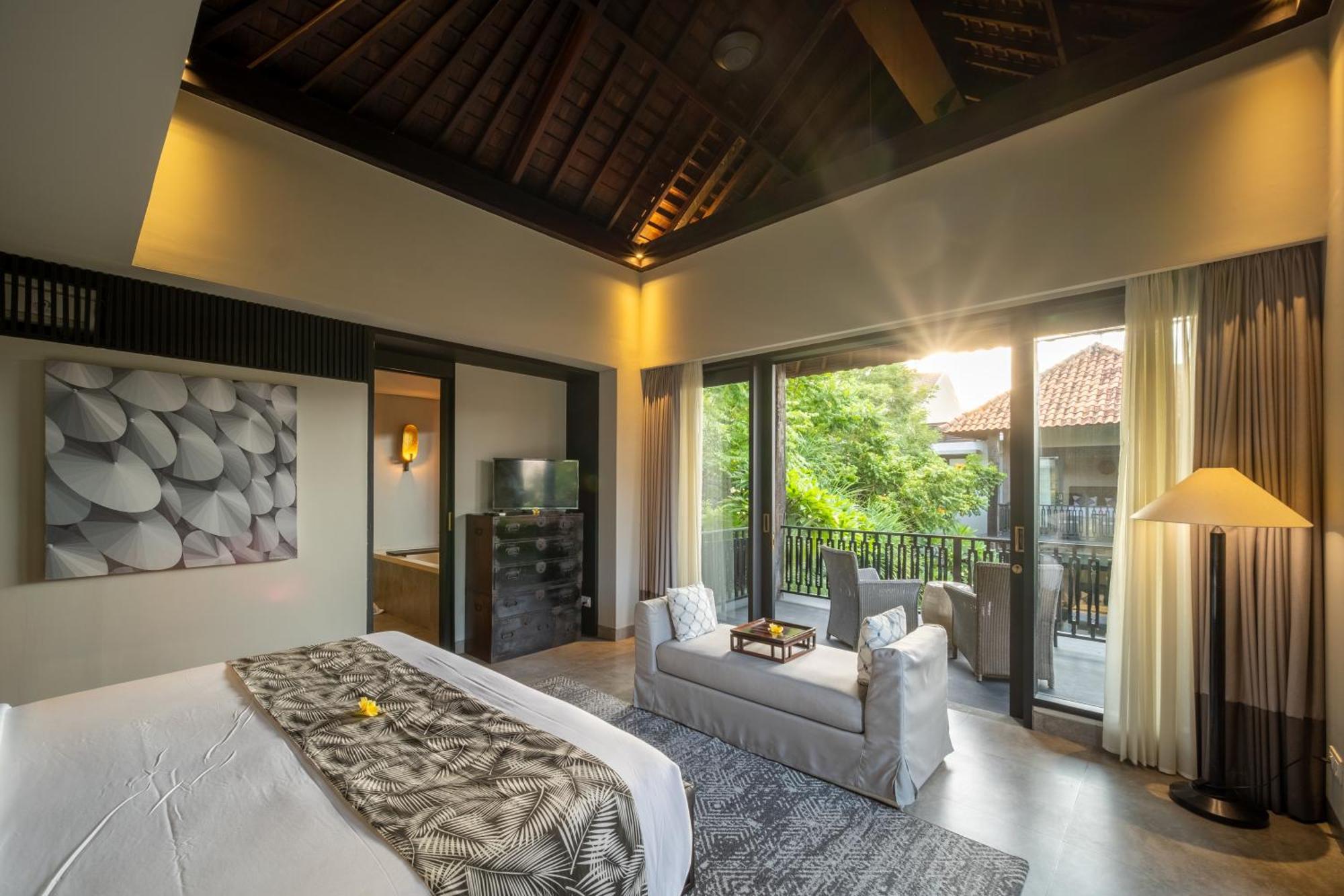 Villa De Suma - Fully Staffed Luxury Villa, Walk To The Beach! Seminyak  Ngoại thất bức ảnh