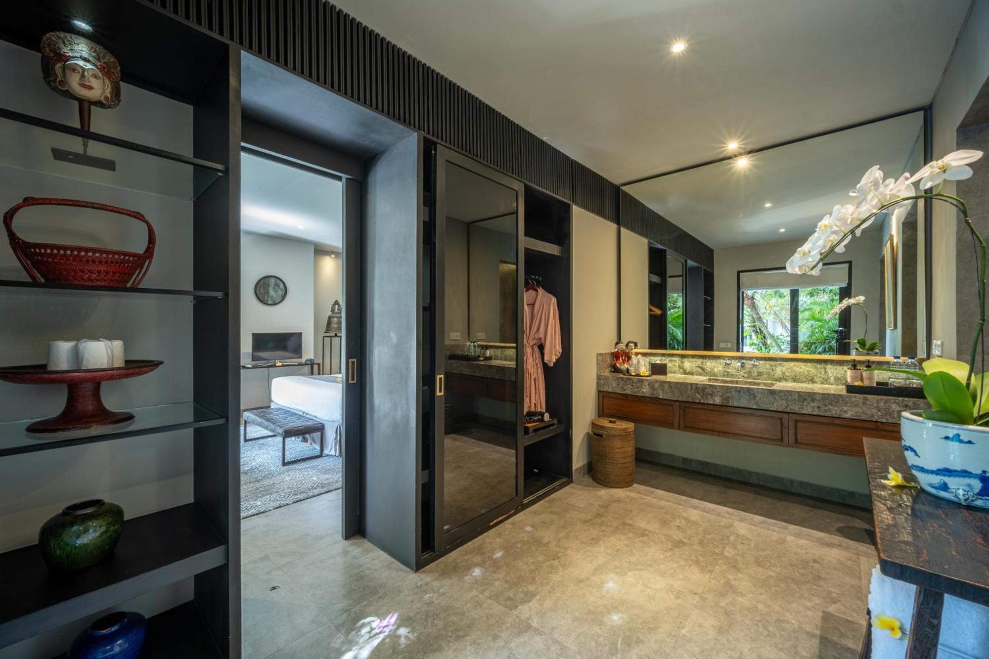 Villa De Suma - Fully Staffed Luxury Villa, Walk To The Beach! Seminyak  Ngoại thất bức ảnh